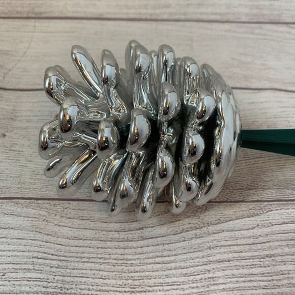 Silver Metal Pinecone Green Planter Stick Christmas Holiday Rustic Winter - Picture 3 of 8